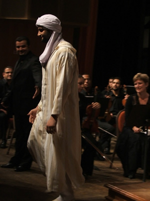 Salim Dada avec l'Orchestre Symphonique National Algérien 